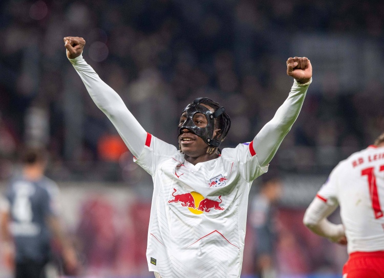 开云app下载入口官网-法尔克：拜仁有意签年轻左边锋，将和英超多队竞争迪奥曼德和马拉